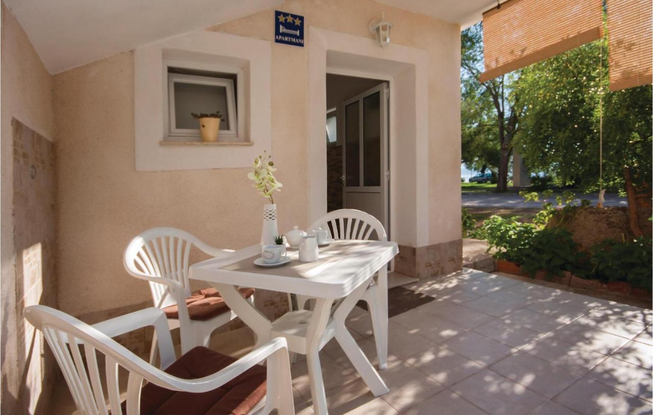 Nice Apartment In Raslina With House Sea View מראה חיצוני תמונה