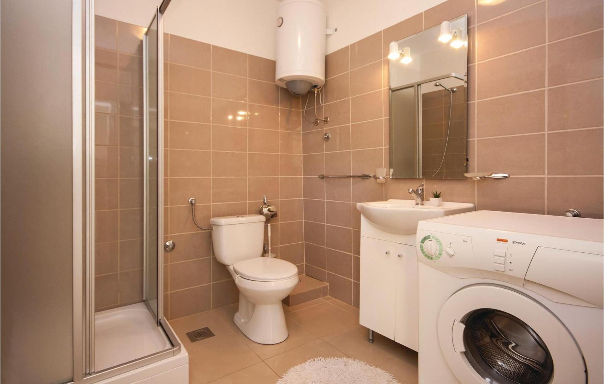 Nice Apartment In Raslina With House Sea View מראה חיצוני תמונה