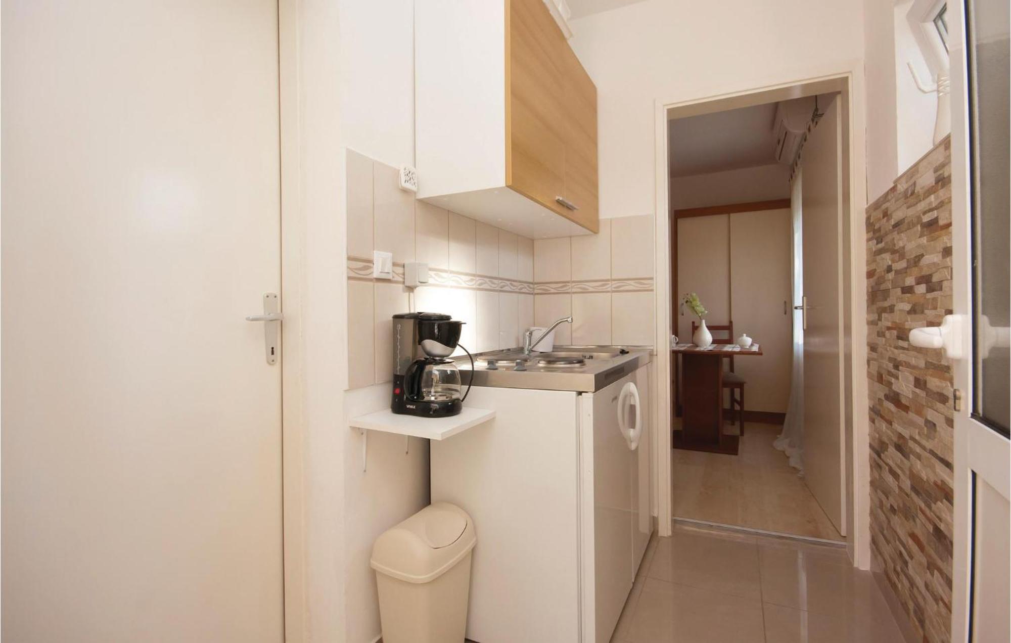 Nice Apartment In Raslina With House Sea View מראה חיצוני תמונה