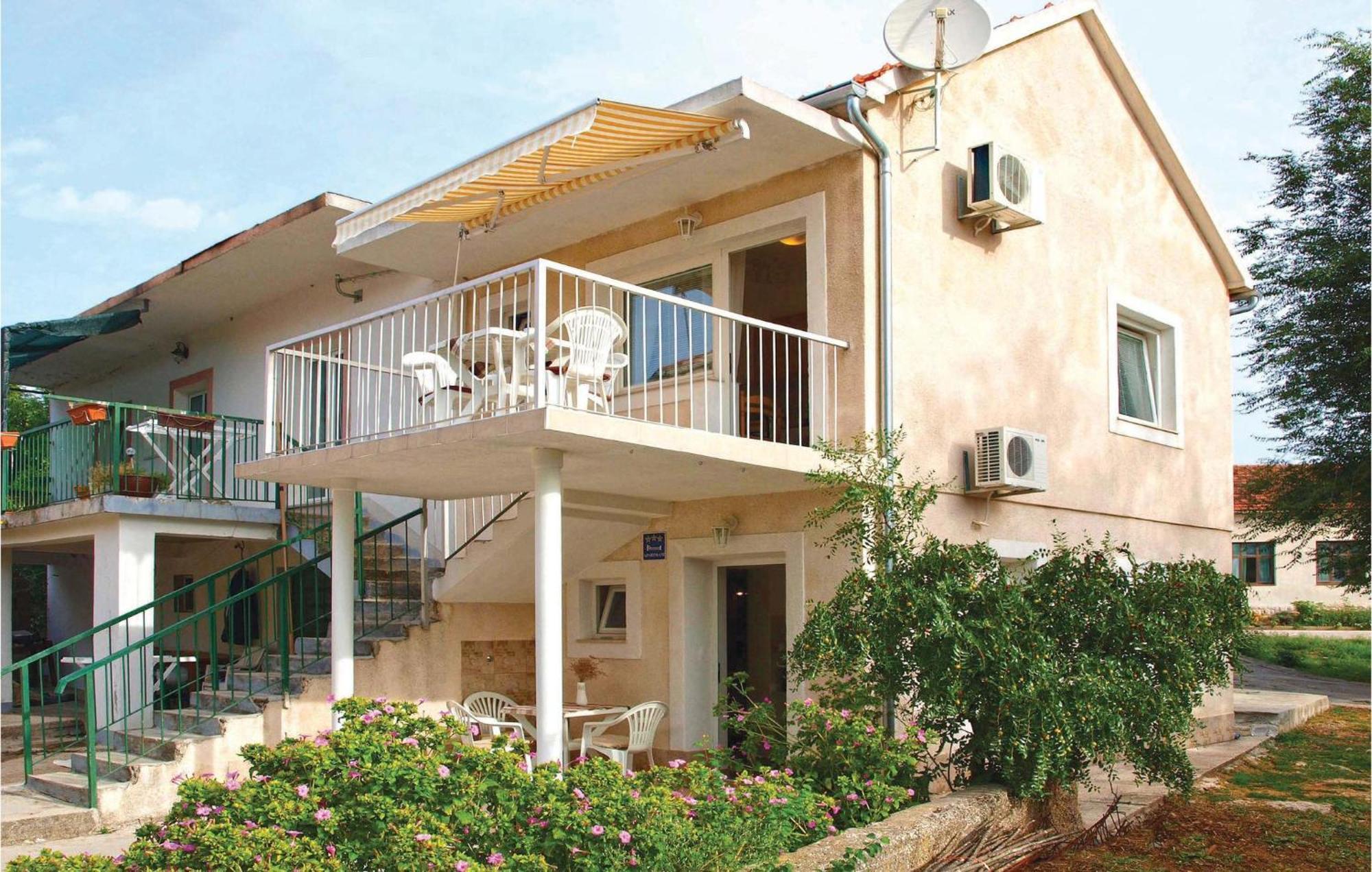 Nice Apartment In Raslina With House Sea View מראה חיצוני תמונה